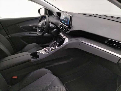 Peugeot 3008 225 e-EAT8 Allure Pack