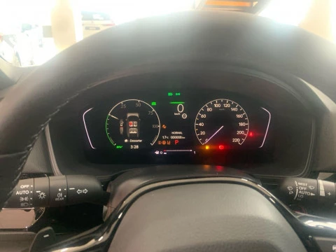 Honda Civic 2.0 i-MMD Elegance CVT