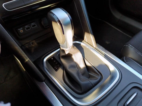 Renault Megane 1.3 TCE ST ZEN 140CV EDC SS