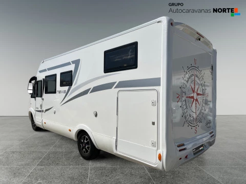 MCLOUIS NEVIS NEVIS 873