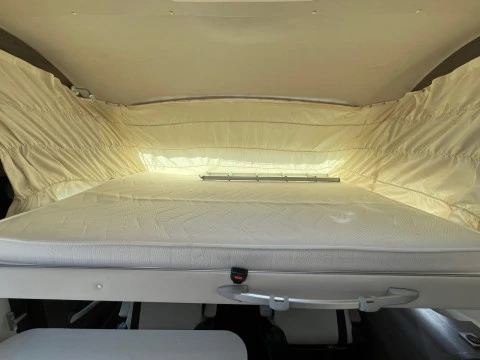 MCLOUIS NEVIS NEVIS 873