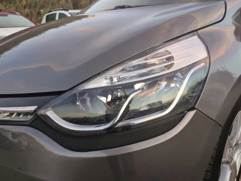 Renault Clio Limited 1.2 16v 75 Euro 6
