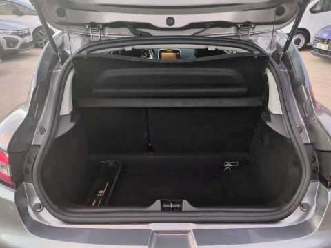Renault Clio Limited 1.2 16v 75 Euro 6