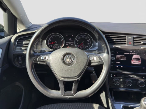 Volkswagen Golf Advance 1.0 TSI 81kW (110CV)