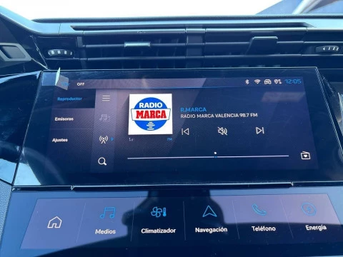 Peugeot 408 408 GT PHEV 225 e-EAT8