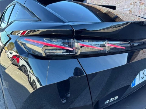 Peugeot 408 408 GT PHEV 225 e-EAT8