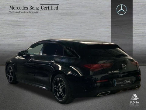Mercedes-Benz CLA 200 D DCT Shooting Brake