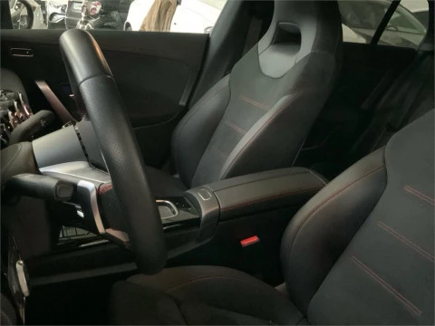 Mercedes-Benz CLA 200 D DCT Shooting Brake