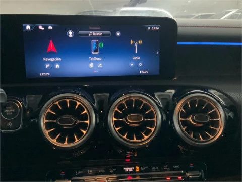 Mercedes-Benz CLA 200 D DCT Shooting Brake