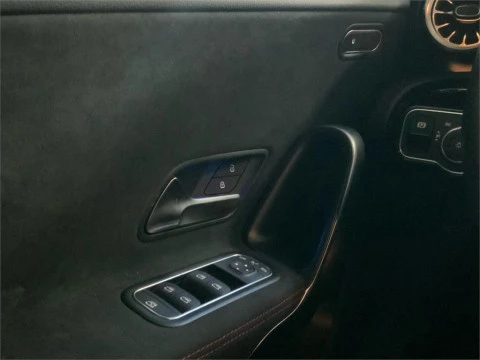 Mercedes-Benz CLA 200 D DCT Shooting Brake