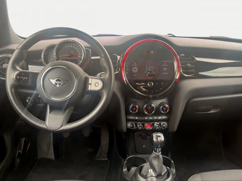 MINI COOPER 5 PUERTAS