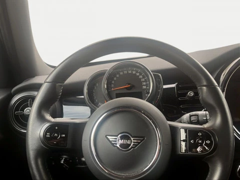 MINI COOPER 5 PUERTAS