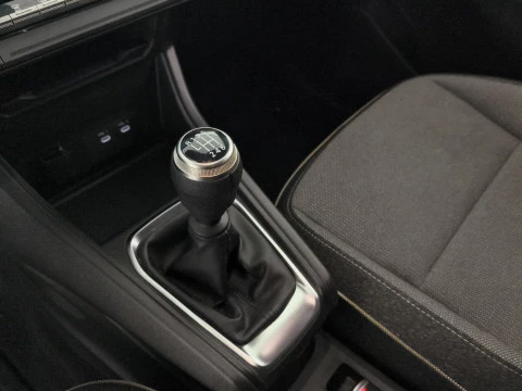 Renault Captur techno Eco-G 100cv (74 kW)