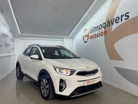 Kia Stonic DRIVE 1.0 T-GDI 120CV MHEV DCT 5P
