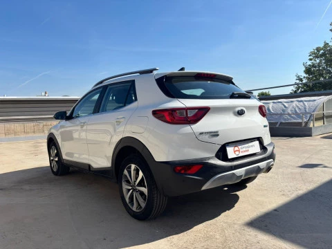 Kia Stonic DRIVE 1.0 T-GDI 120CV MHEV DCT 5P