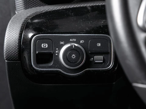 Mercedes-Benz CLA CLA 200 Shooting Brake