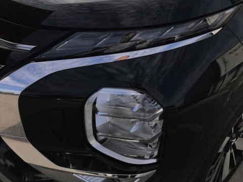 Mitsubishi Outlander  PHEV KAITEKI 4WD