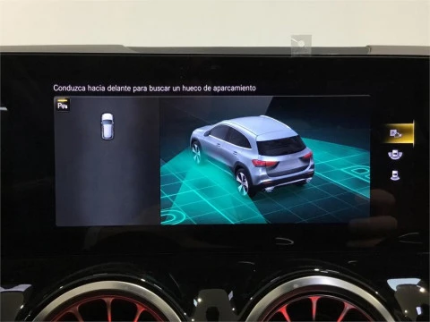 Mercedes-Benz GLA 200 D