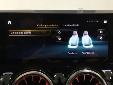 Mercedes-Benz GLA 200 D