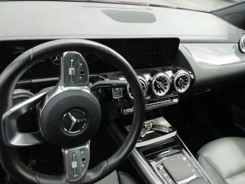 Mercedes-Benz GLA GLA 250 e