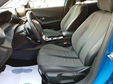 Peugeot 2008 Allure BlueHDI 130 S&S EAT8