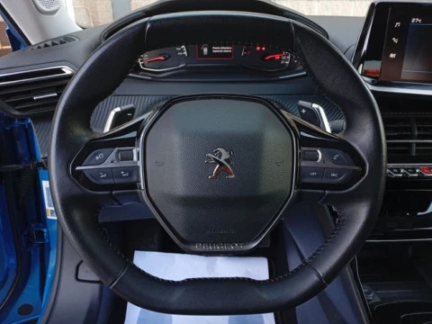 Peugeot 2008 Allure BlueHDI 130 S&S EAT8