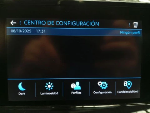 Peugeot 2008 Allure BlueHDI 130 S&S EAT8