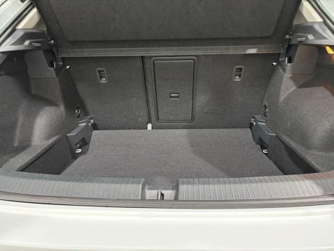 Volkswagen T-Roc Dark 1.5 TSI 110 kW (150 CV)