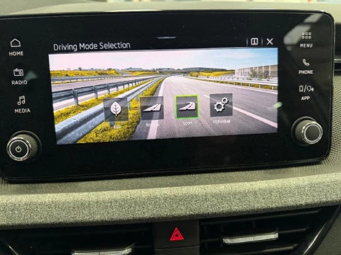 Skoda Kamiq 1.0 TSI 85KW SELECTION DSG 115 5P