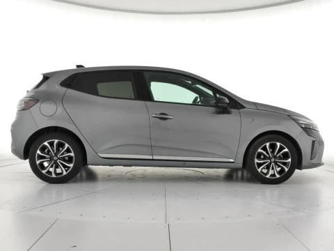 Renault Clio Techno TCe 100 (74kw) GLP