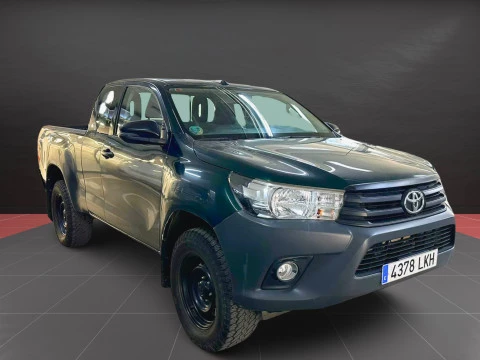 Toyota Hilux CABINA EXTRA 4X4 150 CV Toyota Hilux CABINA EXTRA 4X4 150 CV