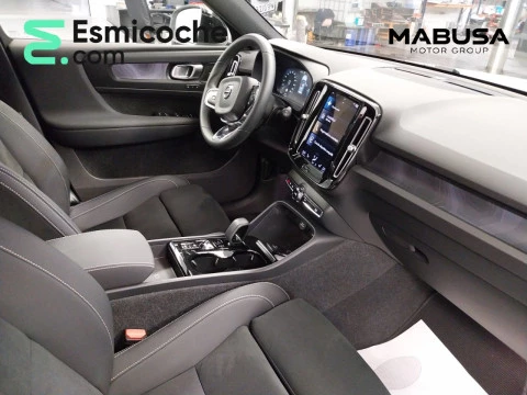 Volvo XC40 Recharge Dark Plus T5 Plug-in Hybrid Automatic