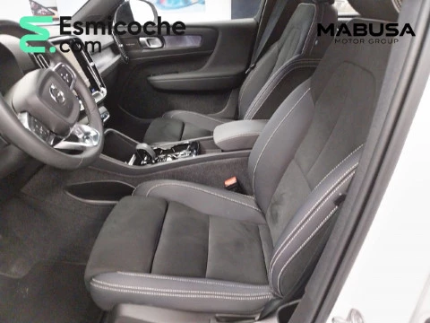 Volvo XC40 Recharge Dark Plus T5 Plug-in Hybrid Automatic