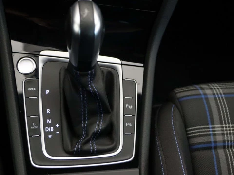 Volkswagen GOLF 1.4 TSI GTE HYBRID DSG 5P