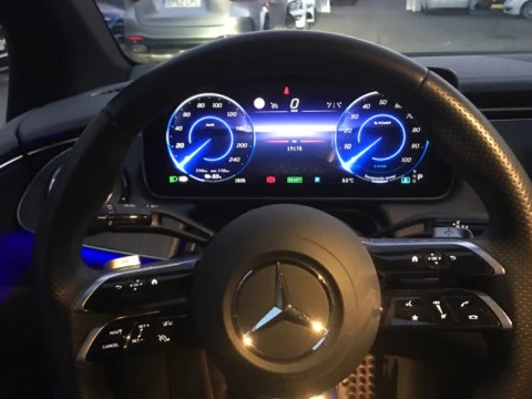 Mercedes-Benz EQE  350