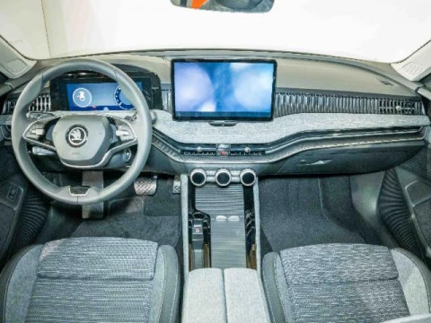 Skoda Superb Combi 1.5 TSI m-HEV 110kW DSG Selection