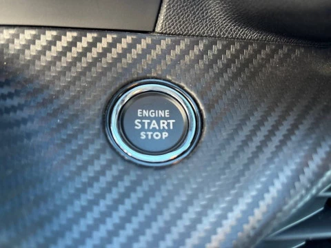 Peugeot 208 BlueHDi 73kW (100CV) Allure Pack