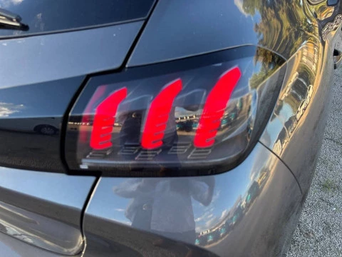 Peugeot 208 BlueHDi 73kW (100CV) Allure Pack