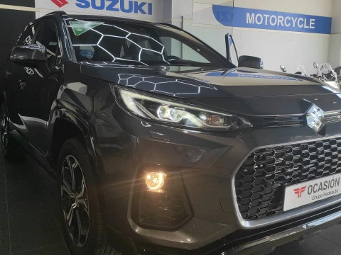 Suzuki Across 2.5 PHEV 4WD