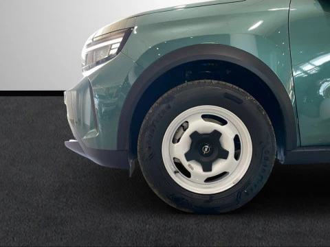 Opel Frontera 1.2T XHT Hybrid eDCT6 81kW Edition