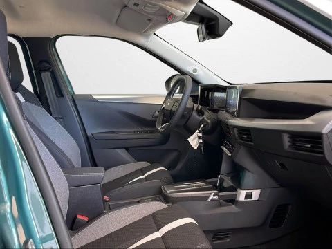 Opel Frontera 1.2T XHT Hybrid eDCT6 81kW Edition