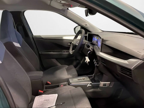 Opel Frontera 1.2T XHT Hybrid eDCT6 81kW Edition