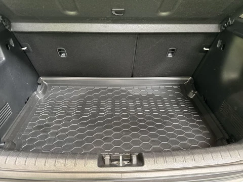 Kia Stonic 1.0 T-GDi MHEV iMT Concept 88 kW (120 CV)