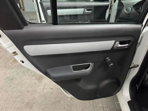 Suzuki Swift 1.3 GLX 5p