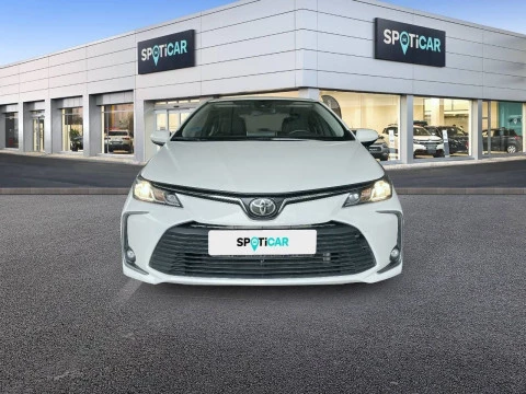 Toyota Corolla Sedán 1.33 VVT-i Dual Active