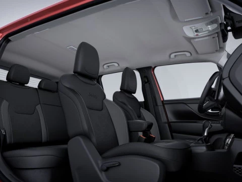 Jeep Renegade 4xe Altitude 1.3 PHEV 190hp AT EAWD