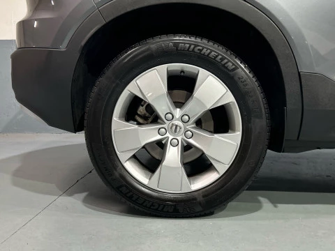 Volvo XC40 2.0 T4 MOMENTUM AUTO 190 5P