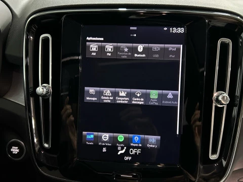 Volvo XC40 2.0 T4 MOMENTUM AUTO 190 5P