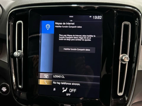 Volvo XC40 2.0 T4 MOMENTUM AUTO 190 5P