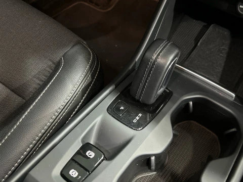 Volvo XC40 2.0 T4 MOMENTUM AUTO 190 5P